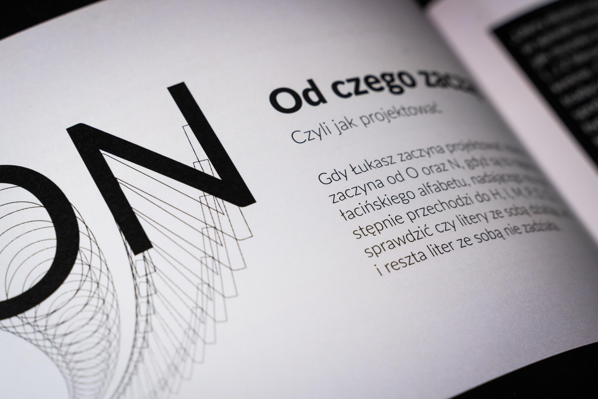 Lato Booklet, image 4